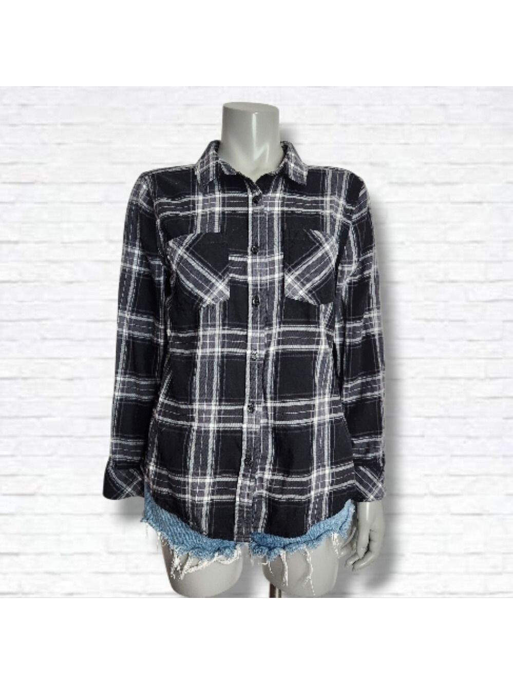 Beachlunchlounge Buffalo Plaid Button Down Ruffle Back Shirt Size M